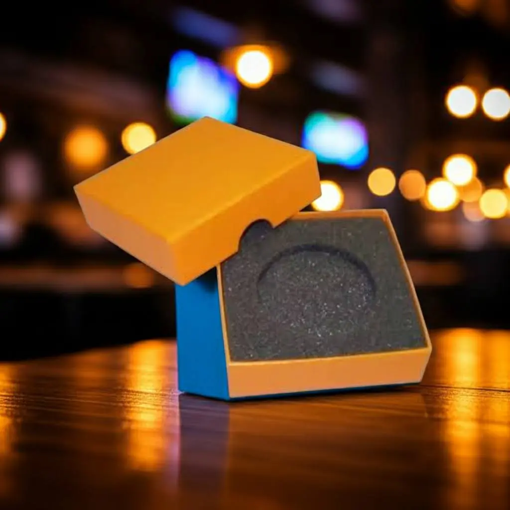 Thumb Cut Box